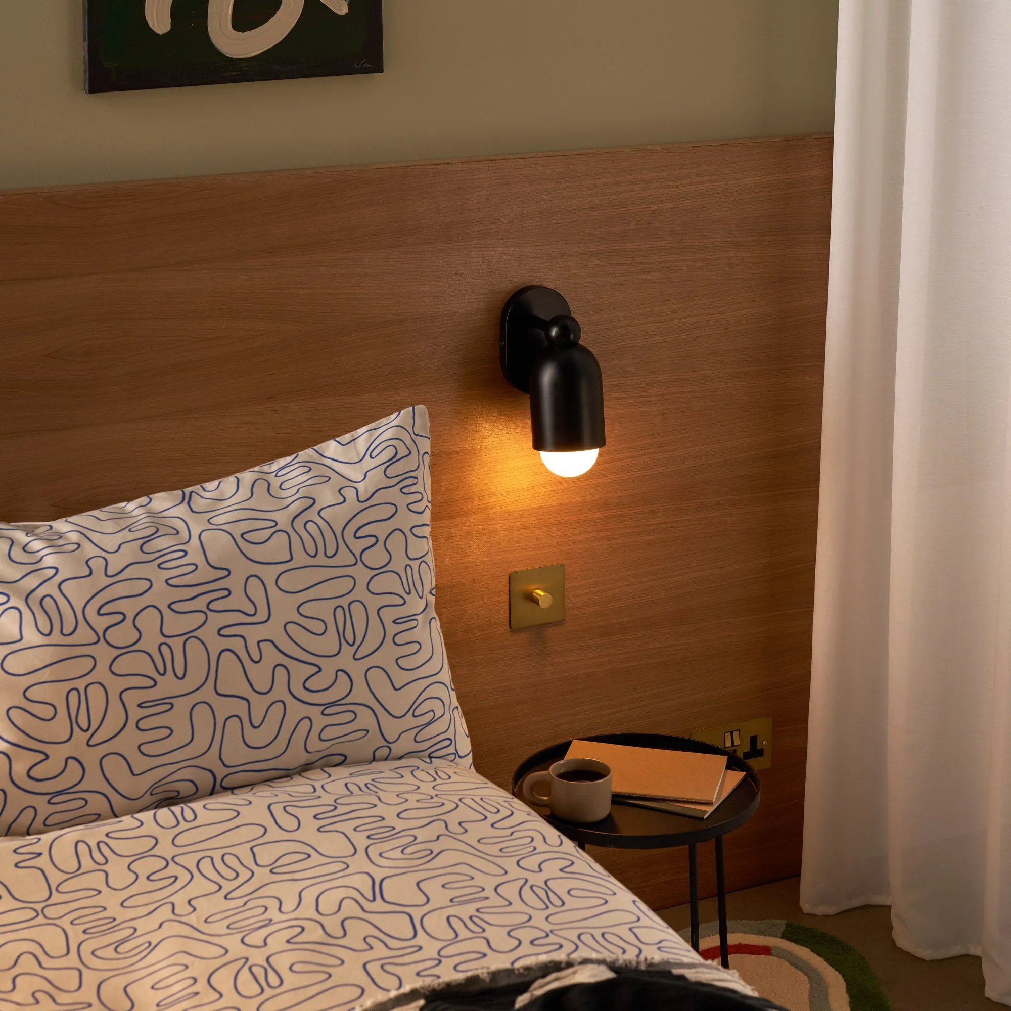 JENSEN Single Wall Light - Black