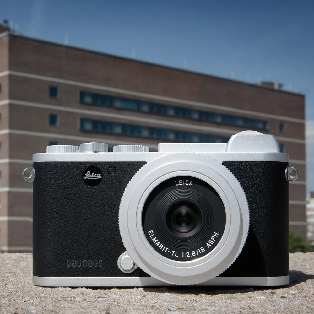 Leica CL '100 Jahre Bauhaus' Edition