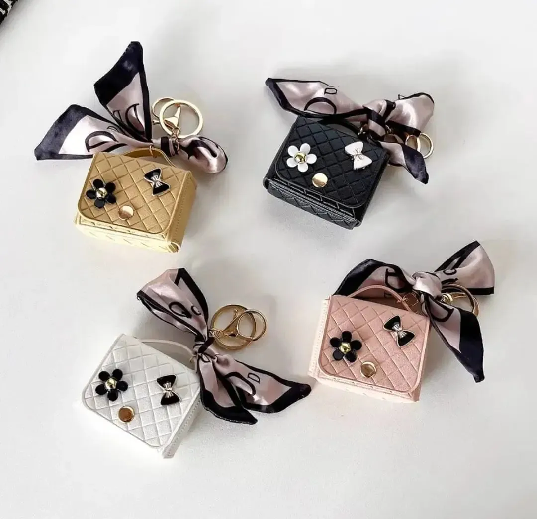 LUXE MINI KEYCHAIN BAG