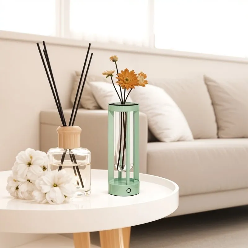 Svetu Table Lamp